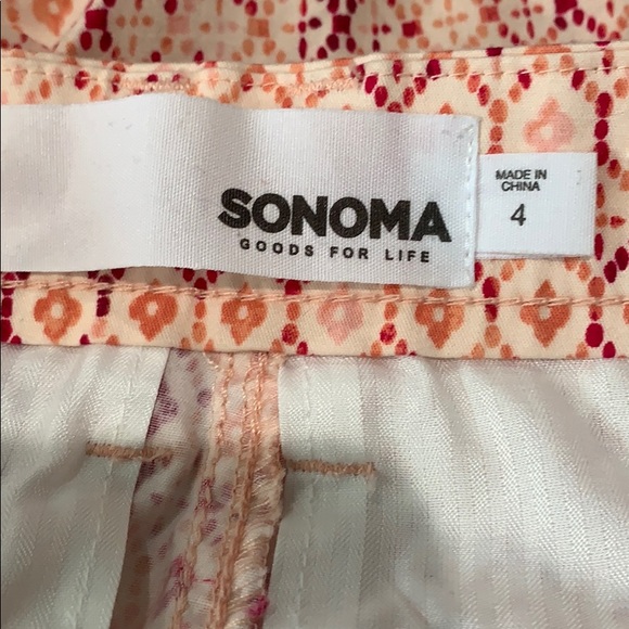Sonoma Women’s Shorts Size 4 - Picture 3 of 4